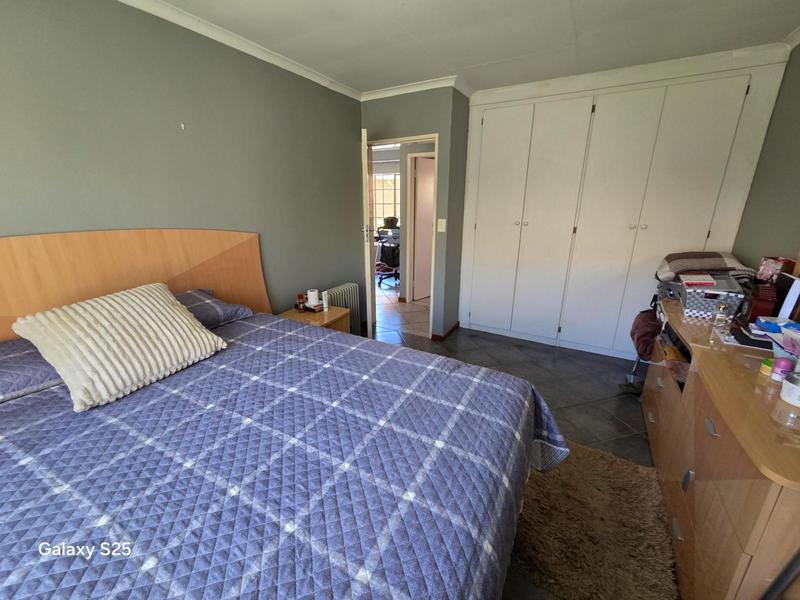 2 Bedroom Property for Sale in Elardus Park Gauteng