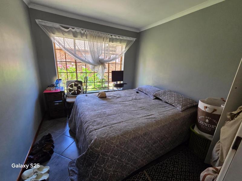 2 Bedroom Property for Sale in Elardus Park Gauteng
