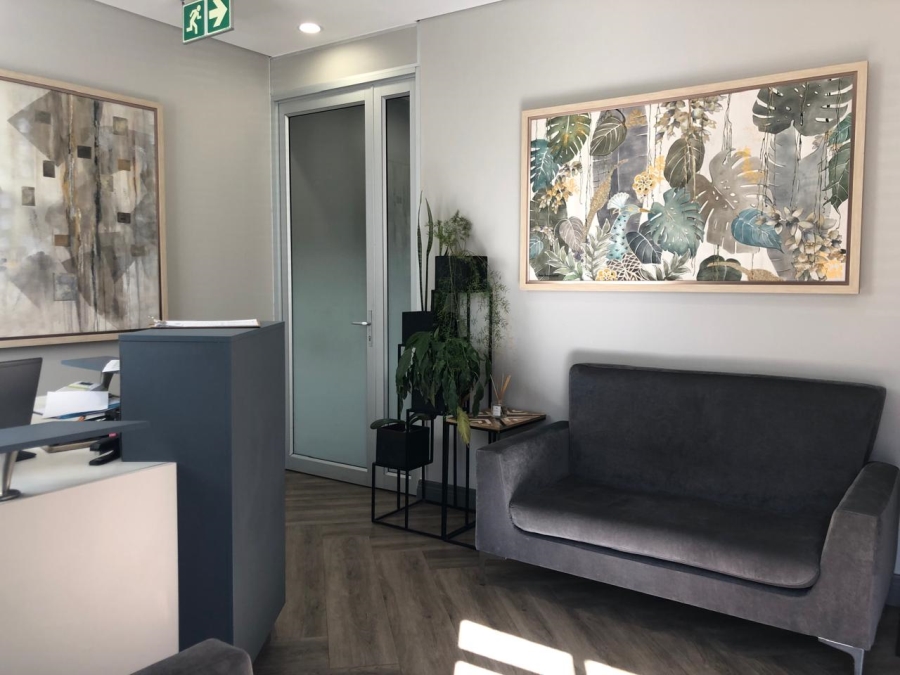 To Let Commercial Property for Rent in Dunkeld Gauteng
