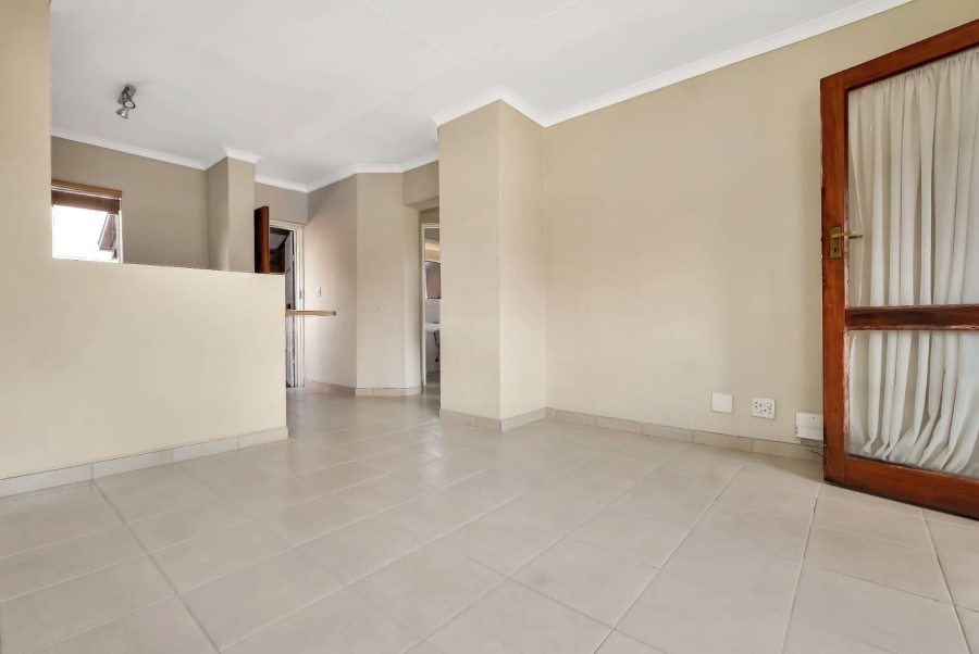 To Let 1 Bedroom Property for Rent in Allens Nek Gauteng
