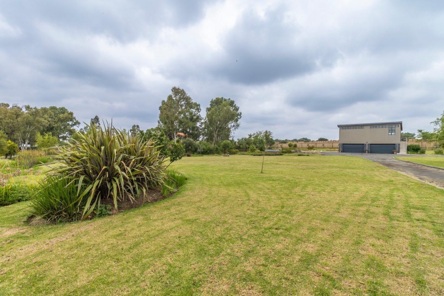 3 Bedroom Property for Sale in Knopjeslaagte Gauteng