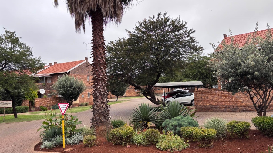 To Let 2 Bedroom Property for Rent in Clarina Gauteng