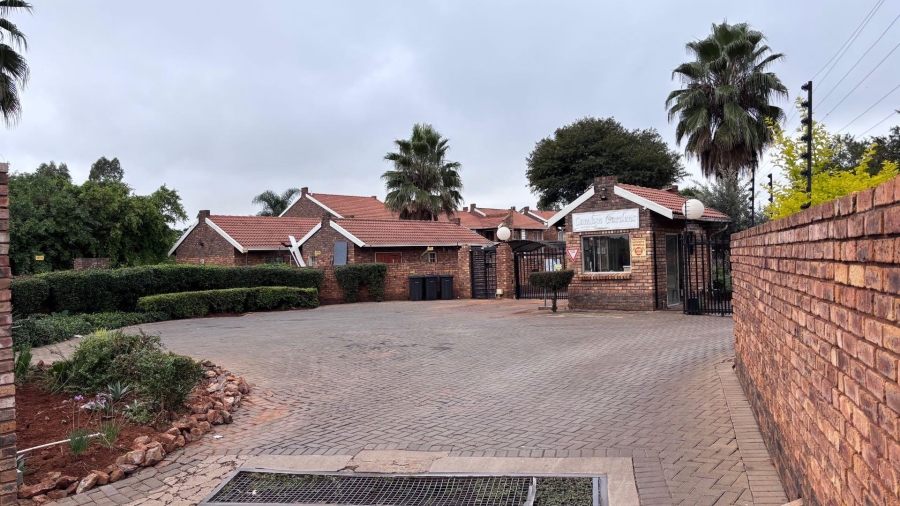 To Let 2 Bedroom Property for Rent in Clarina Gauteng