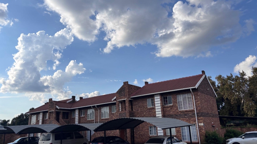 To Let 2 Bedroom Property for Rent in Clarina Gauteng
