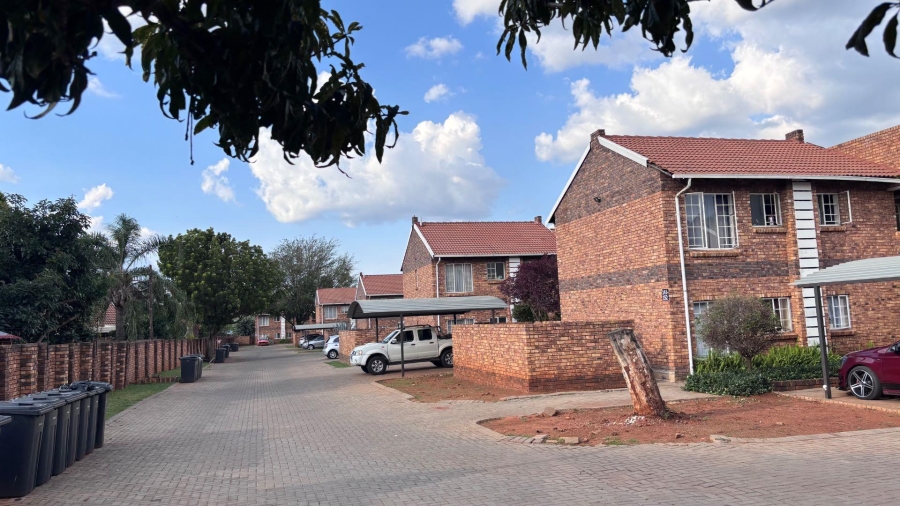 To Let 2 Bedroom Property for Rent in Clarina Gauteng
