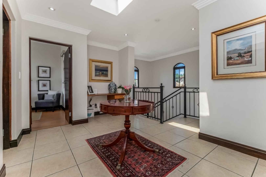 To Let 4 Bedroom Property for Rent in Dainfern Golf Estate Gauteng