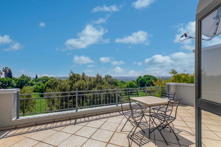To Let 4 Bedroom Property for Rent in Dainfern Golf Estate Gauteng
