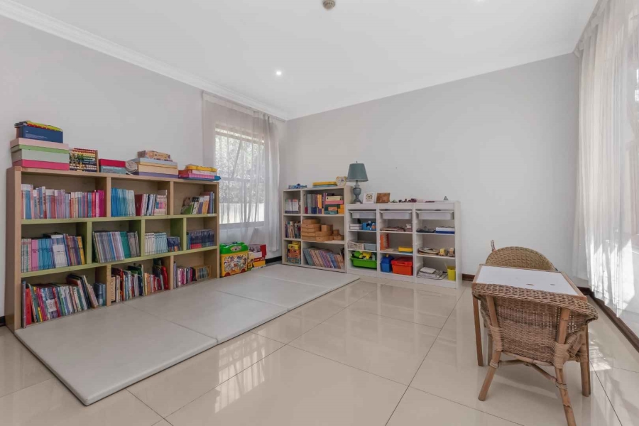 4 Bedroom Property for Sale in Dainfern Golf Estate Gauteng