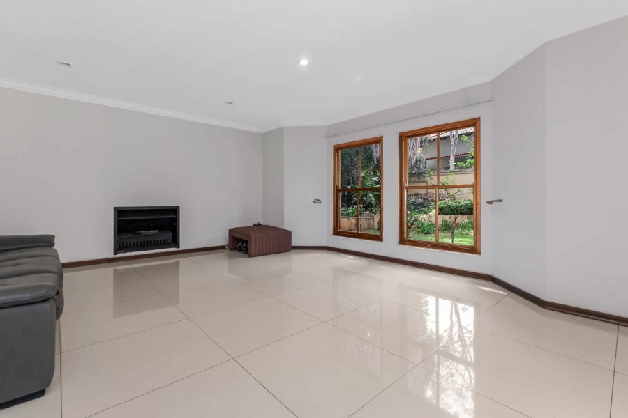 4 Bedroom Property for Sale in Dainfern Golf Estate Gauteng