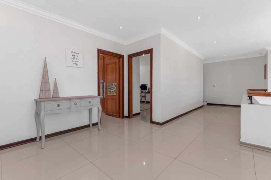 4 Bedroom Property for Sale in Dainfern Golf Estate Gauteng