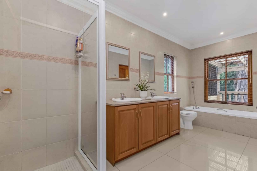 4 Bedroom Property for Sale in Dainfern Golf Estate Gauteng