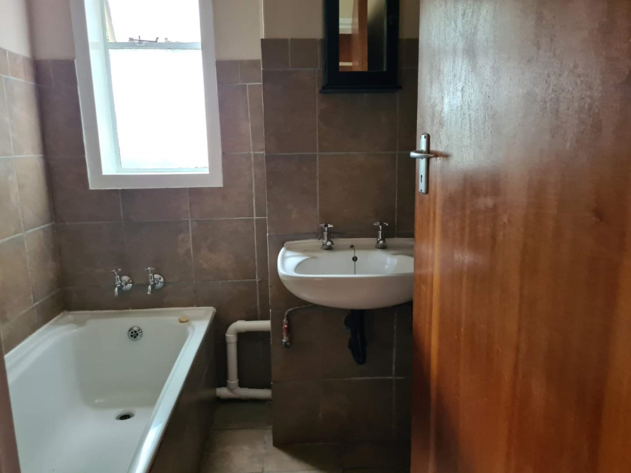 To Let 2 Bedroom Property for Rent in Annlin Gauteng