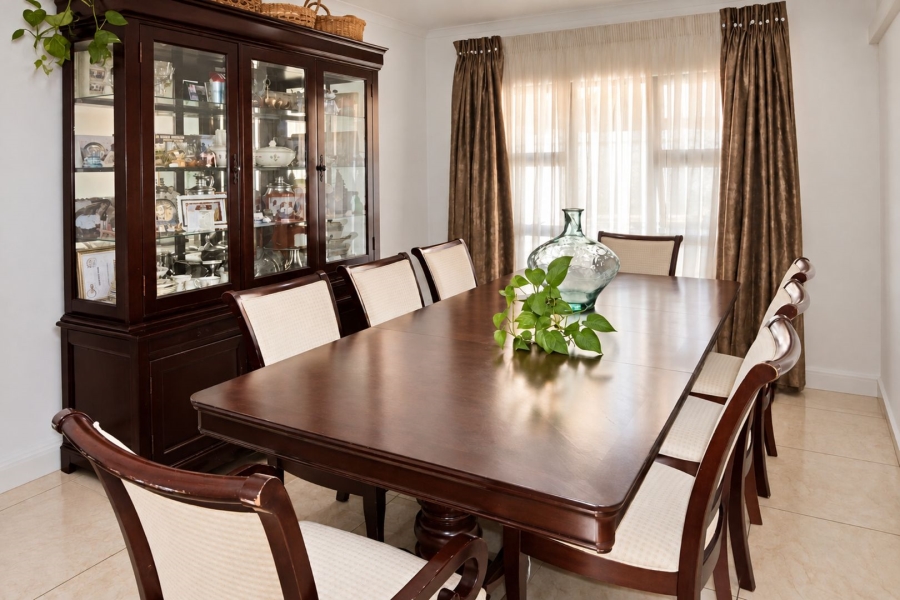 To Let 4 Bedroom Property for Rent in Fourways Gauteng