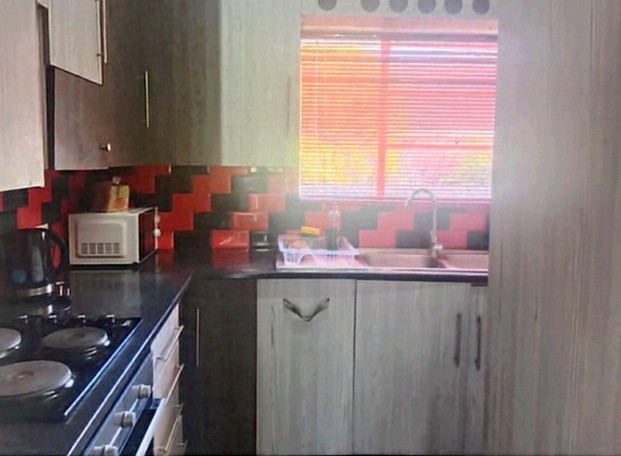 To Let 2 Bedroom Property for Rent in Lyndhurst Gauteng