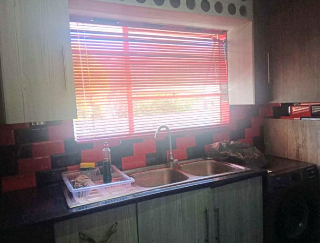 To Let 2 Bedroom Property for Rent in Lyndhurst Gauteng
