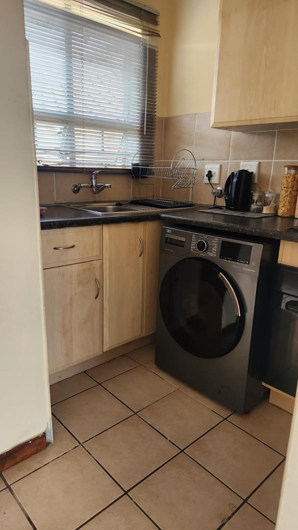 1 Bedroom Property for Sale in Karen Park Gauteng