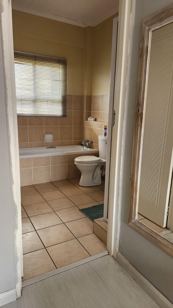1 Bedroom Property for Sale in Karen Park Gauteng