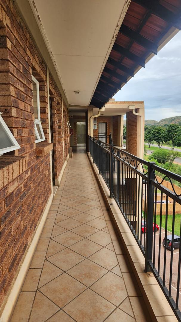 1 Bedroom Property for Sale in Karen Park Gauteng