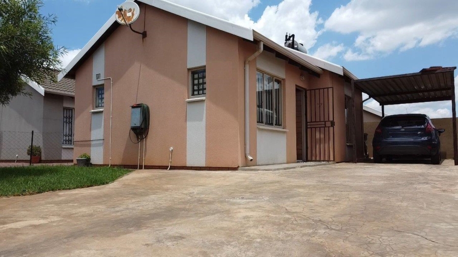 2 Bedroom Property for Sale in Sky City Gauteng