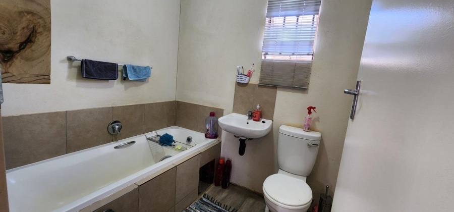 2 Bedroom Property for Sale in Sky City Gauteng