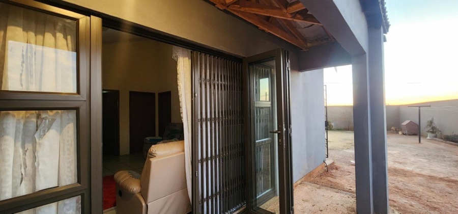 2 Bedroom Property for Sale in Walkerville Gauteng