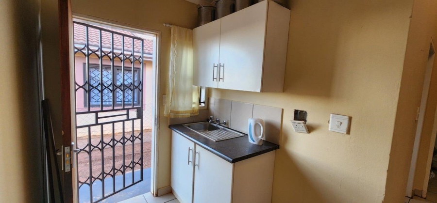 2 Bedroom Property for Sale in Walkerville Gauteng