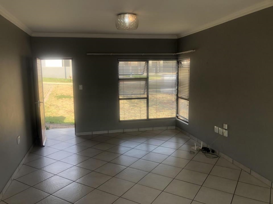 To Let 3 Bedroom Property for Rent in Krugersdorp West Gauteng