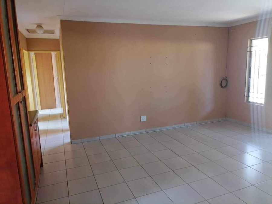 3 Bedroom Property for Sale in Birch Acres Gauteng