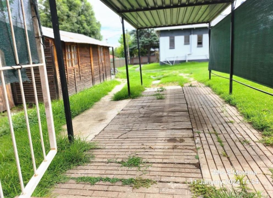 3 Bedroom Property for Sale in Birchleigh Gauteng