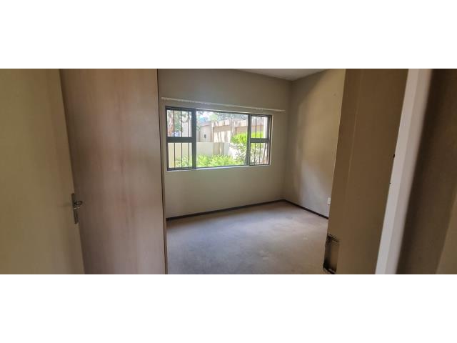 2 Bedroom Property for Sale in Pineslopes Gauteng