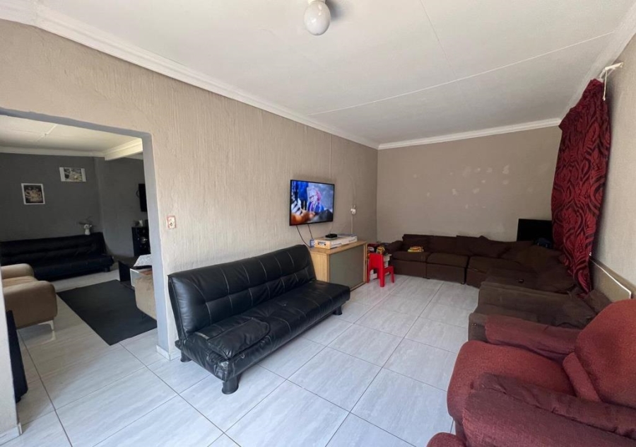 4 Bedroom Property for Sale in Mindalore Gauteng