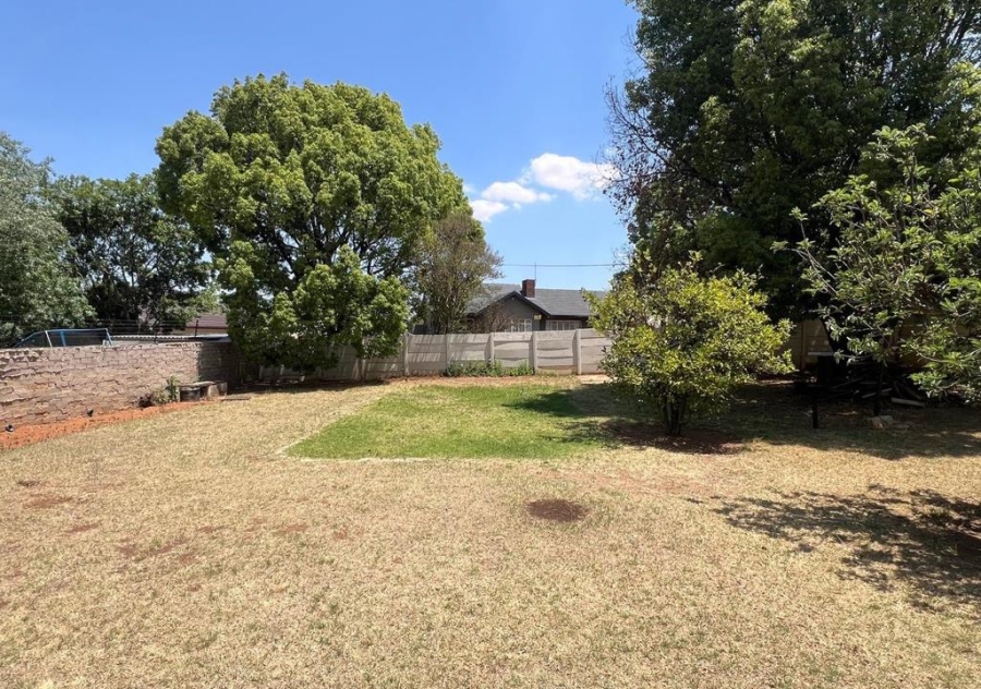 4 Bedroom Property for Sale in Mindalore Gauteng