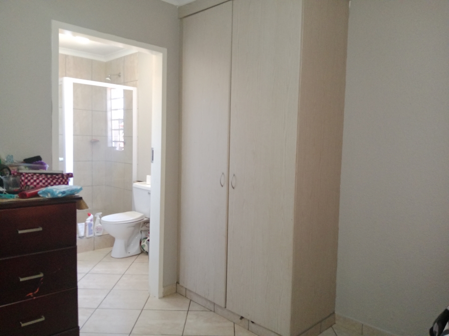 To Let 3 Bedroom Property for Rent in Nellmapius Gauteng