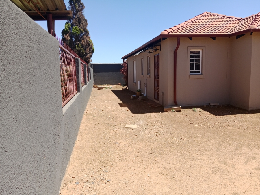 To Let 3 Bedroom Property for Rent in Nellmapius Gauteng