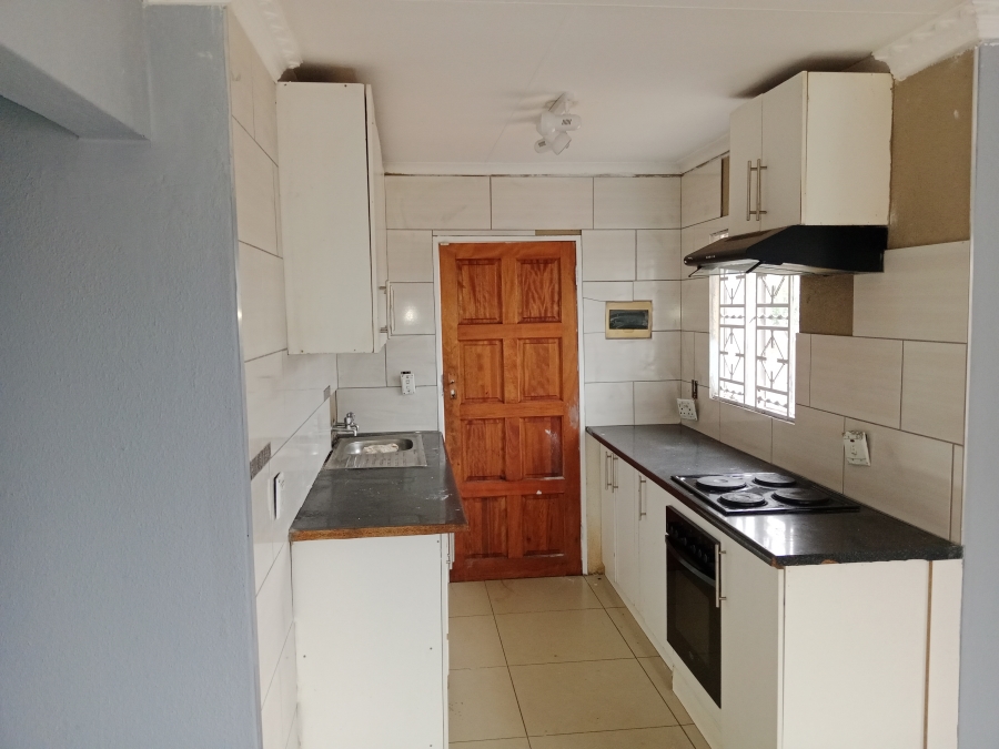 3 Bedroom Property for Sale in Nkwe Estate Gauteng