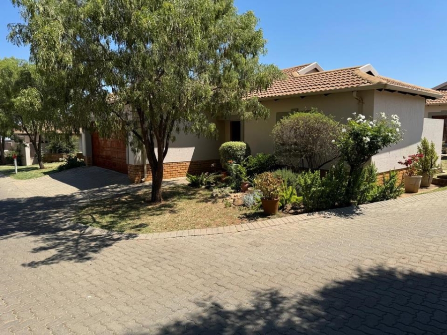 2 Bedroom Property for Sale in Pretoria Gauteng