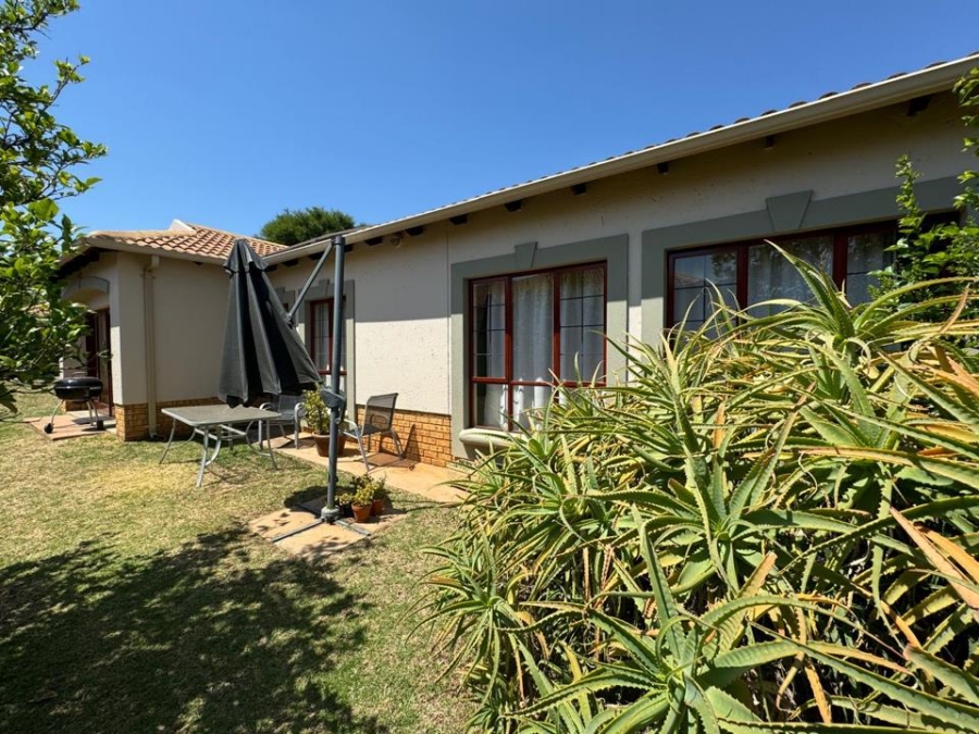 2 Bedroom Property for Sale in Pretoria Gauteng