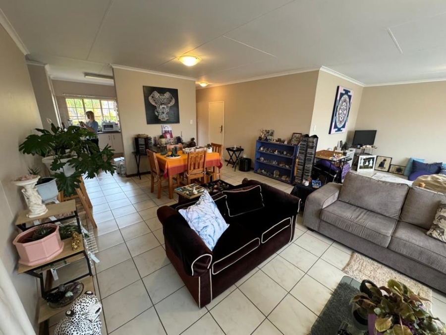 2 Bedroom Property for Sale in Faerie Glen Gauteng