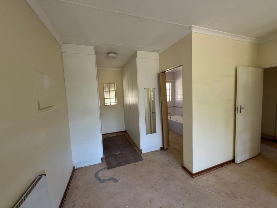 3 Bedroom Property for Sale in Faerie Glen Gauteng