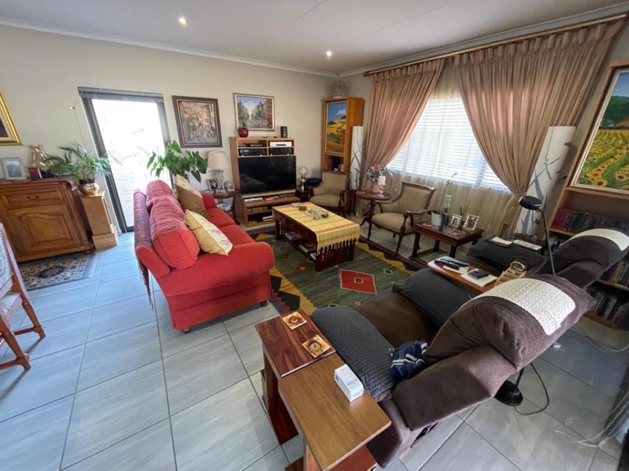 2 Bedroom Property for Sale in Hazeldean Gauteng