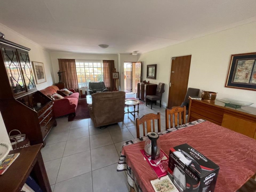 To Let 2 Bedroom Property for Rent in Newlands Gauteng