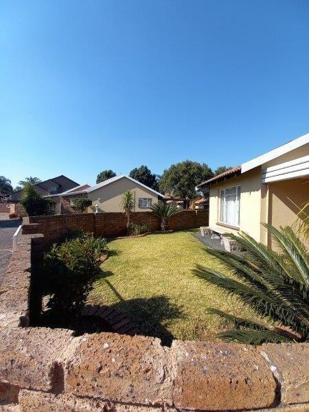 2 Bedroom Property for Sale in Pomona Gauteng