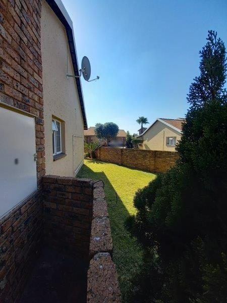 2 Bedroom Property for Sale in Pomona Gauteng