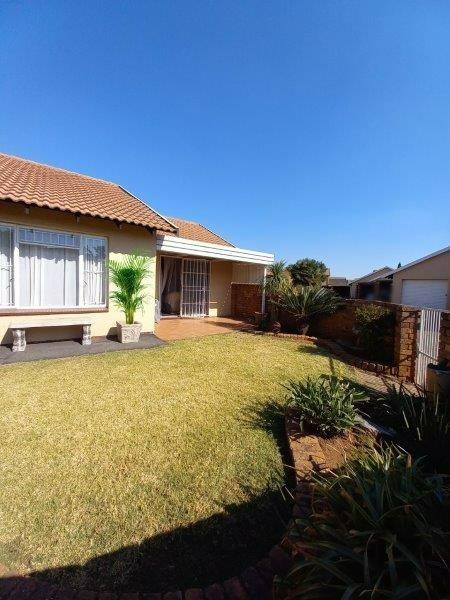 2 Bedroom Property for Sale in Pomona Gauteng