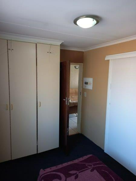 2 Bedroom Property for Sale in Pomona Gauteng