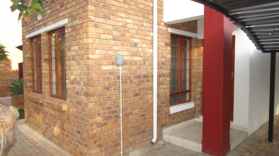 To Let 1 Bedroom Property for Rent in Montana Gauteng