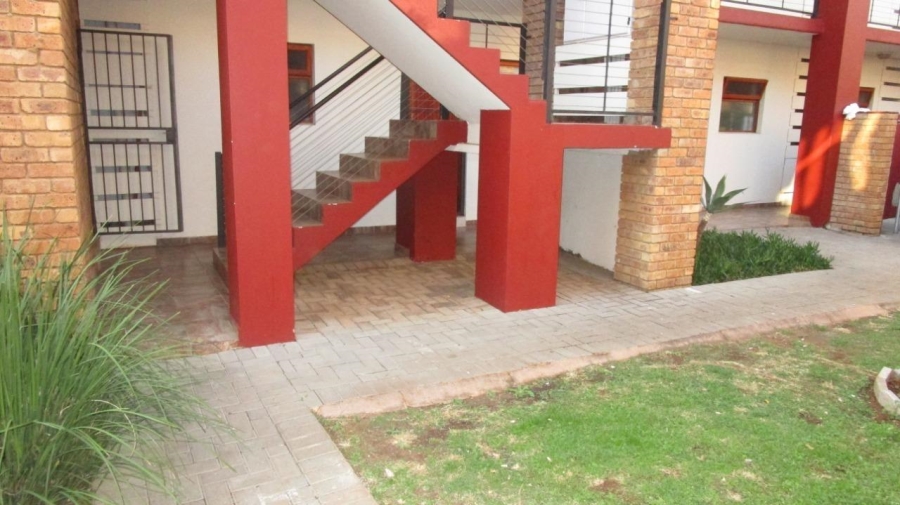 To Let 1 Bedroom Property for Rent in Montana Gauteng