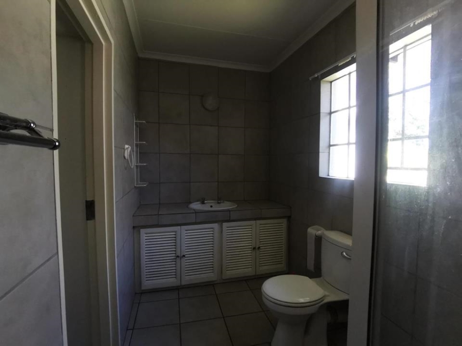 To Let 3 Bedroom Property for Rent in Country View Gauteng