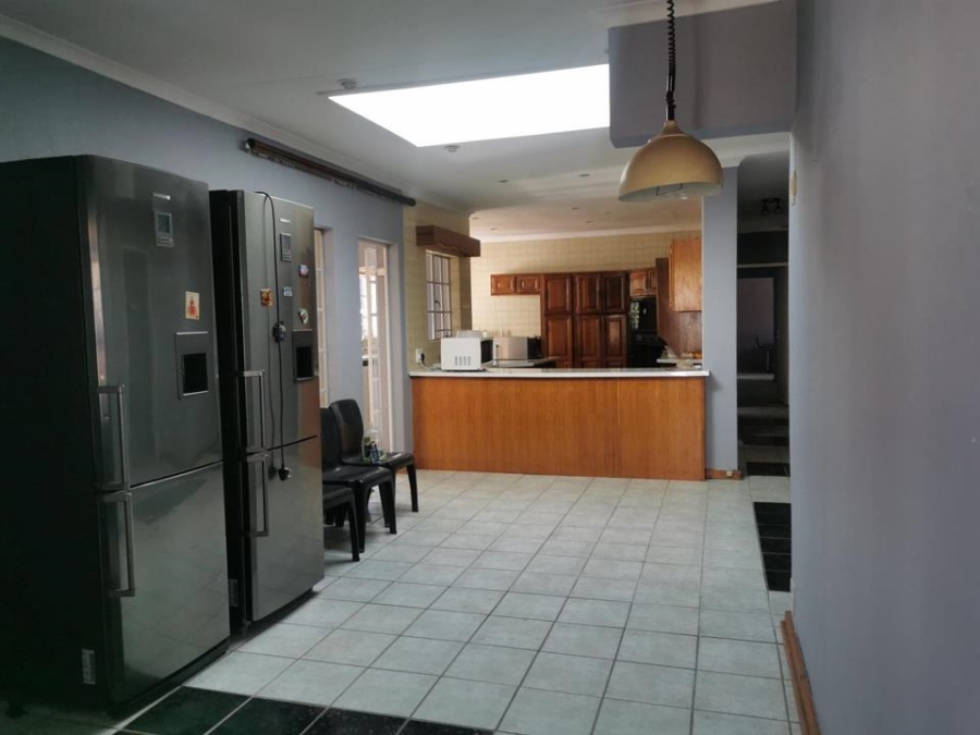 To Let 3 Bedroom Property for Rent in Country View Gauteng