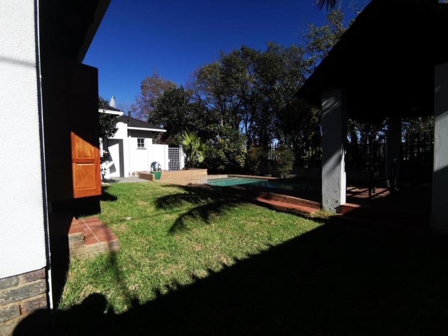 To Let 3 Bedroom Property for Rent in Country View Gauteng